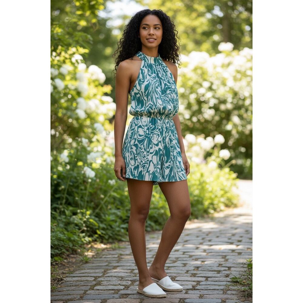 White Birch Halter Dress Medium Green Boho Resort Coastal Chic Flowy